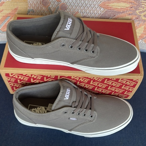 Vans Atwood Men’s 
(Canvas) Pewter/White
VN000TUY4WV
New - Picture 3 of 16